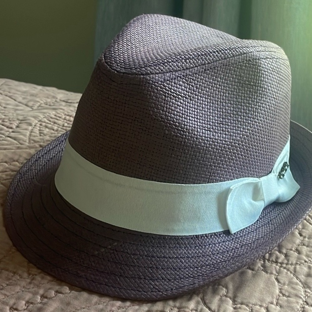 Purple hat - Picture 2 of 4
